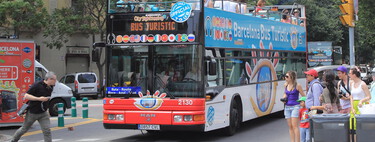 La solución de Barcelona para evitar que los turistas colapsen una línea de bus: borrarla de Google Maps