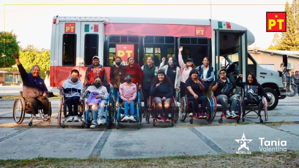 La imagen actual no tiene texto alternativo. El nombre del archivo es: PHOTO-2025-11-17-15-27-48.jpg